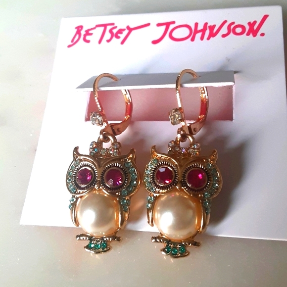 🆕️ Betsey Johnson Owl Dangle Earrings, Christmas Gift for Her - Picture 4 of 5
